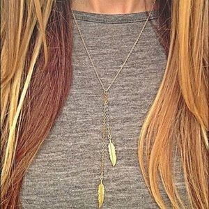 🆕NEW▪️Trendy Two Feather Gold Necklace